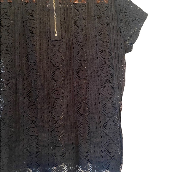 LOFT Black Lace Short Sleeved Textured Top - Picture 5 of 10